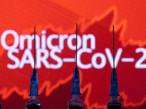 اوميكرون يوسع رقعة انتشاره عالميا و"موديرنا" تشكك بفعالية اللقاحات ضد المتحور الجديد