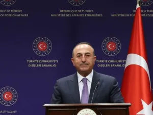 وزير الخارجية التركي مولود تشاوش أوغلو 