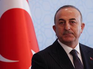 أوغلو يعلن عن تبادل وشيك للسفراء بين تركيا ومصر