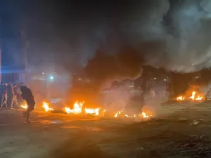 المستوطنون يكثفون هجماتهم الليلية على القرى الفلسطينية