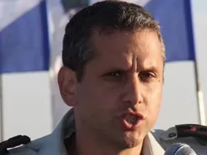 قائد لواء شمال الضفة الغربية روغي تسفايغ 
