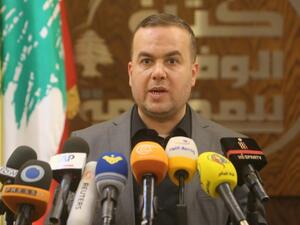 حسن فضل الله، النائب عن كتلة "الوفاء للمقاومة" (تمثل حزب الله- حليف إيران)