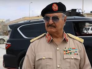 حفتر: لا احد يمكنه منع العسكريين من الترشح لرئاسة ليبيا