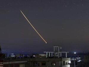 دوي انفجارات في سماء دمشق