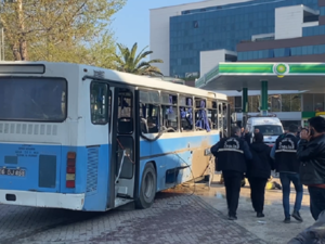 انفجار يستهدف حافلة للشرطة في بورصة التركية ويخلف قتيلا و4 جرحى