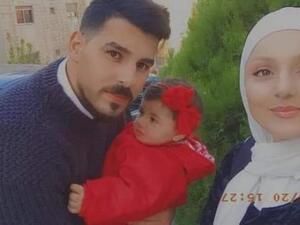 عمار البوريني وزوجته وابنتهما