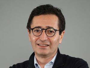 فاضل عبد الكافي رئيس حزب "آفاق تونس"