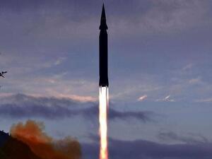 صاروخ كوري شمالي يقطع جولة عمل لرئيس وزراء اليابان