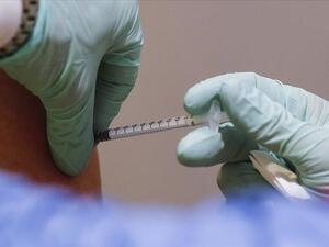 السعودية ومصر تقرران الزاميةالتطعيم لطلبة الجامعات