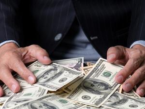 موريتانيا تنفي تهريب مسؤولين حكوميين أموالا الى الخارج