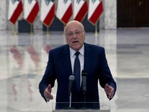 رئيس الحكومة اللبنانية نجيب ميقاتي ضمنيا