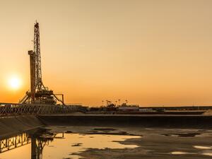 العراق.. اعتقال ضابط استخبارات متورط بأكبر شبكة لتهريب النفط 