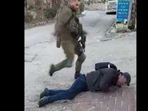 بن غفير يتضامن مع جندي حكم عليه بالسجن لاعتدائه على ناشط فلسطيني (فيديو)