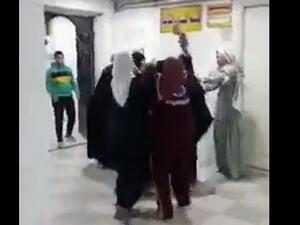 بالفيديو.. ممرضات يتعرضن لضرب مبرح داخل مستشفى في مصر