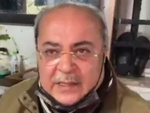 مستوطنون يعتدون على النائب أحمد الطيبي في "الشيخ جراح"