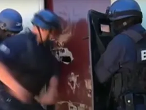 السعودية تشيد بالأمن الجزائري بعد اعتقاله شخصا هدد بتفجير سفارتها 