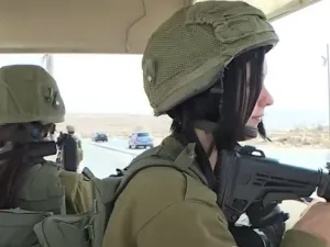 تحقيق يكشف ملابسات نسيان مجندة اسرائيلية في قرية فلسطينية
