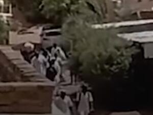 تضارب حول هروب عمر البشير من السجن (فيديو)