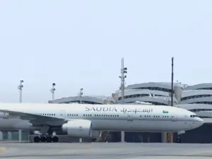 السعودية تسعى لتنظيم رحلات جوية منتظمة بينها وايران