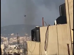 لحظة اسقاط الطائرة