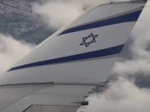 سلطنة عُمان تفتح أجواءها للطيران الاسرائيلي