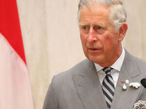 الأمير تشارلز يندد بخطة الحكومة لترحيل اللاجئين إلى رواندا