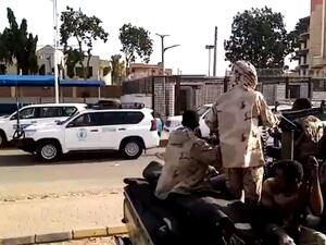 البابا فرنسيس يدعو لوقف العنف واستئناف "الحوار" في السودان