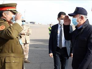 وزير الدفاع التركي يشارك في احتفال تخريج دفعة للجيش الليبي