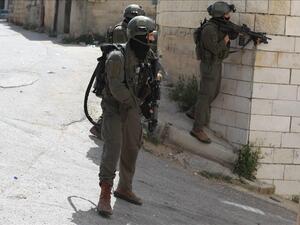 القوات الاسرائيلية تواصل حصارها لبلدة عقربا الفلسطينية لليوم الثاني