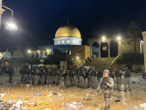 واشنطن تدعو لتجنّب عمليات الإخلاء بالقدس وعباس يطالب بجلسة عاجلة لمجلس الأمن