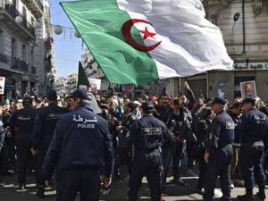 أحكام بالسجن بحق 31 متظاهرا أوقفوا الجمعة في الجزائر