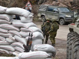 نقطة أمنية لقوات روسية للحفاظ على وقف إطلاق النار بين أرمينيا وأذربيجان في إقليم ناغورني قره باغ