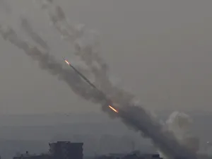 المقاومة في غزة تستأنف قصف اسرائيل بالصواريخ 