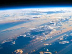 توقع سقوط الصاروخ الصيني على الأرض في ليلة القدر