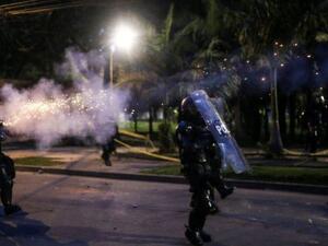 11 قتيلا في احتجاجات على وحشية الشرطة في كولومبيا