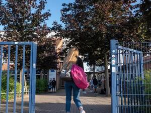 التلاميذ الألمان يبدأون عامهم الدراسي في ظل كورونا