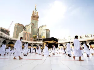 السعودية تنظم الحج وفق ضوابط خاصة