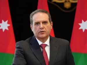 وزير الصحة الاردني فراس الهواري
