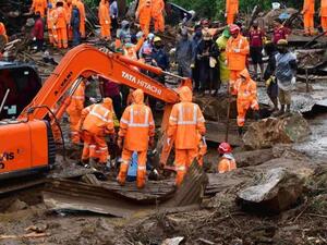 عشرات القتلى والجرحى بانهيارات أرضية في الهند
