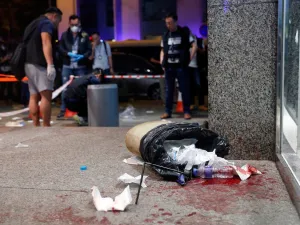 ستة جرحى في هجوم بسكين في هونغ كونغ 