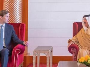 كوشنر يجتمع مع عاهل البحرين الملك حمد بن عيسى آل خليفة في المنامة