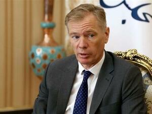 السفير البريطاني روبرت ماكاير