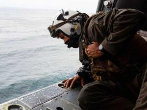 الجيش الأميركي يوقف البحث عن ثمانية عناصر فقدوا في البحر