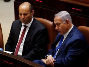 بنيامين نتانايهو (يمين) ونفتالي بينيت
