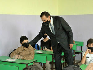 نحو مليوني تلميذ يعودون للمدارس في الاردن بعد غياب خمسة اشهر