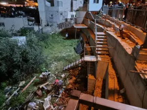 مستوطنون يستولون على 3 بنايات وقطعة أرض وسط سلوان بالقدس المحتلة