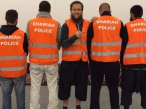 اعضاء “شرطة الشريعة" الاسلامية في المانيا