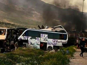 عشرات القتلى والجرحى بحادث سير مروع في سوريا