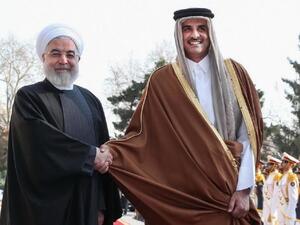 أمير قطر يدعو من إيران إلى خفض التصعيد بالمنطقة في "وقت حساس"