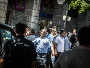 تنظيم داعش يتبنى الهجومين الانتحاريين بالعاصمة التونسية